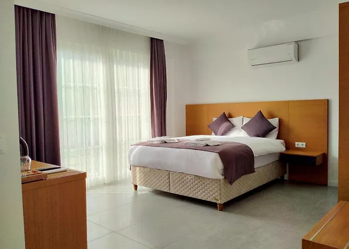 ホテル Adahan Family Gocek 3*