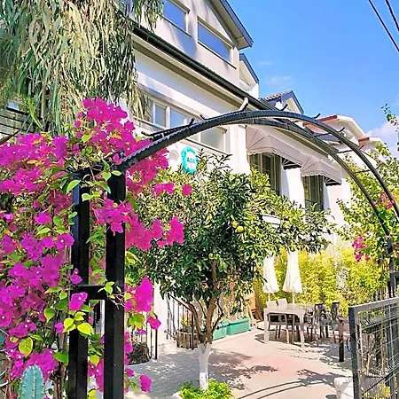 Adahan Family Gocek 3* 戈西克